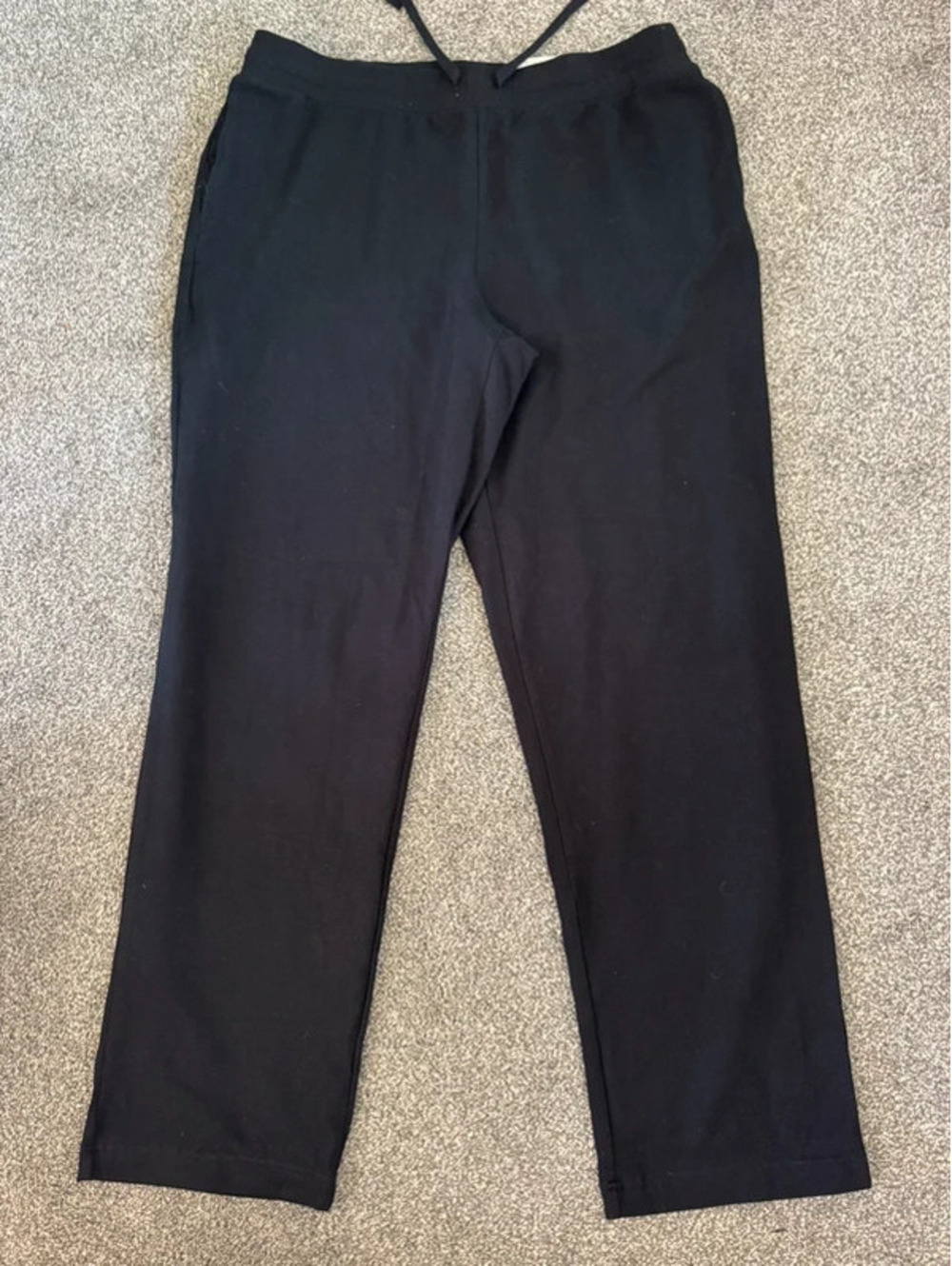 NWT! Women’s Karen Scott black sport pants size large